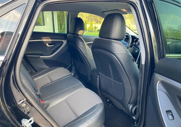 Hyundai I30 cena 33900 przebieg: 225000, rok produkcji 2012 z Pruszcz Gdański małe 254
